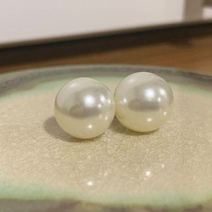 XL Pearl Earrings